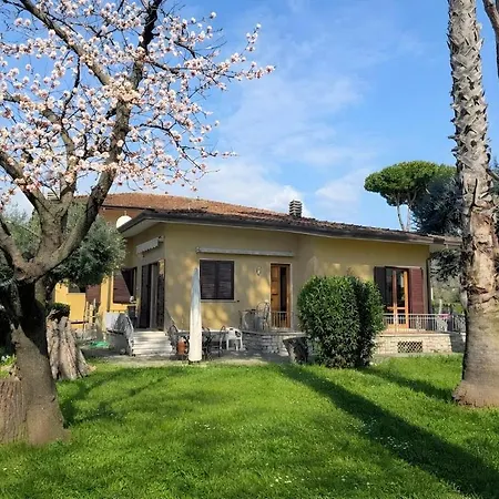 Villa Cocomare, Between & Mountains *